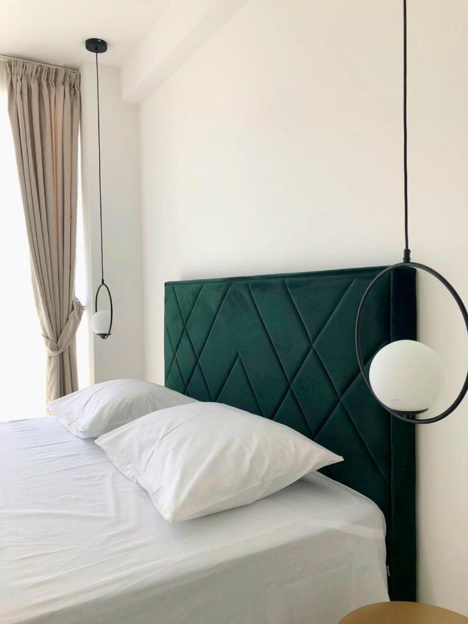 Aura Tower Apartments By Gaby ราไฟโลวีซี ภายนอก รูปภาพ